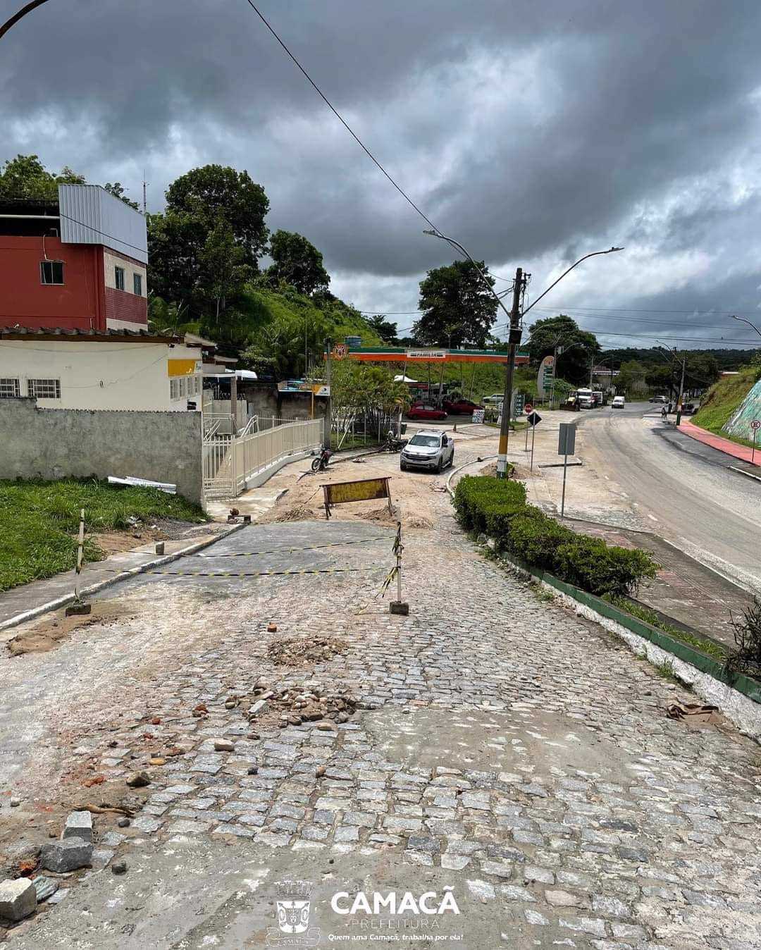 Camacã: Prefeitura inicia recuperação de ruas danificadas pelas chuvas 

